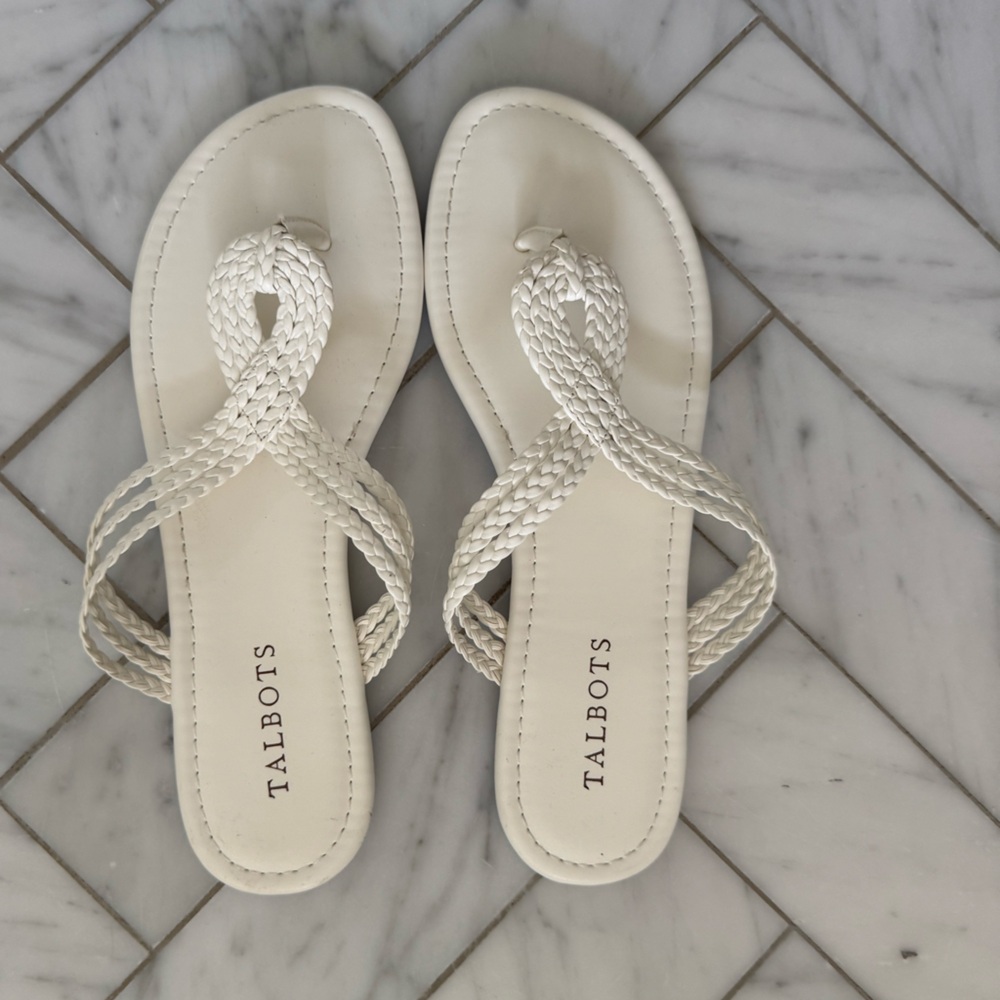 Talbots White Sandals Minimalist Design